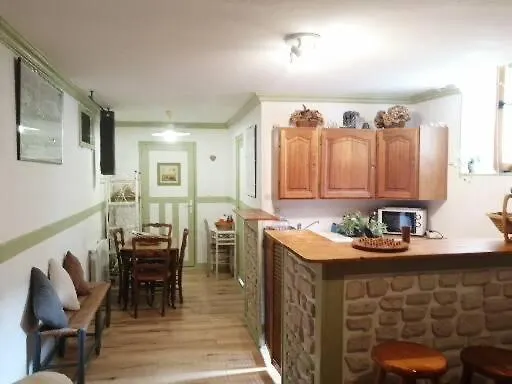 Les Grenouilles Apartamento Honfleur