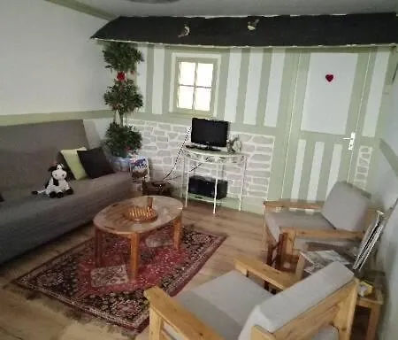 Les Grenouilles Apartment